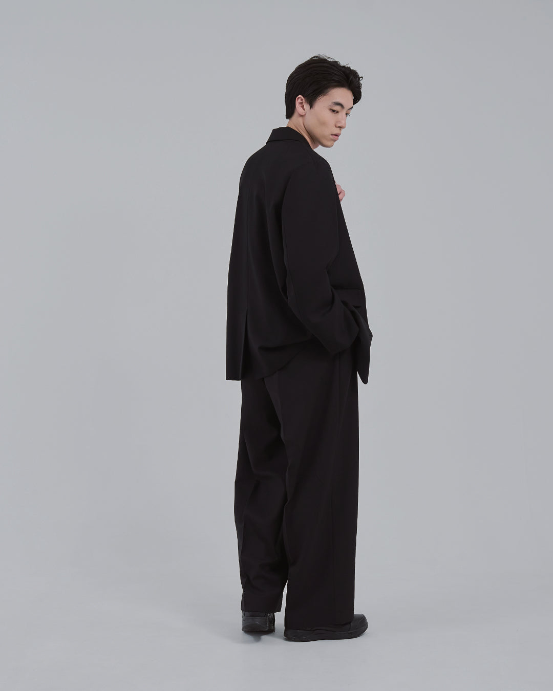 Barrel Leg Wide Slacks -black-