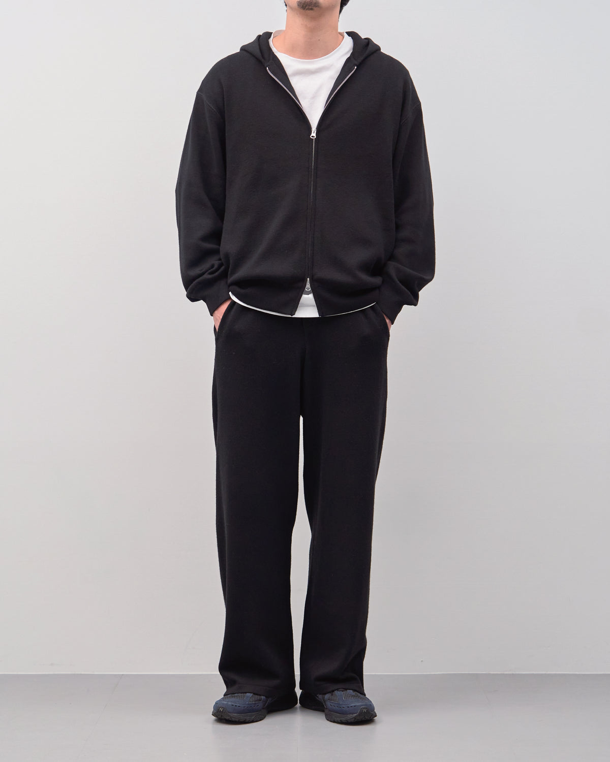 Full Zip Knit Hoodie -black-
