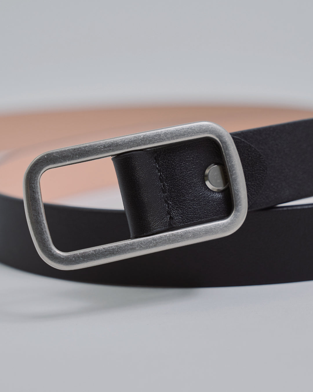 Leather Belt -black-