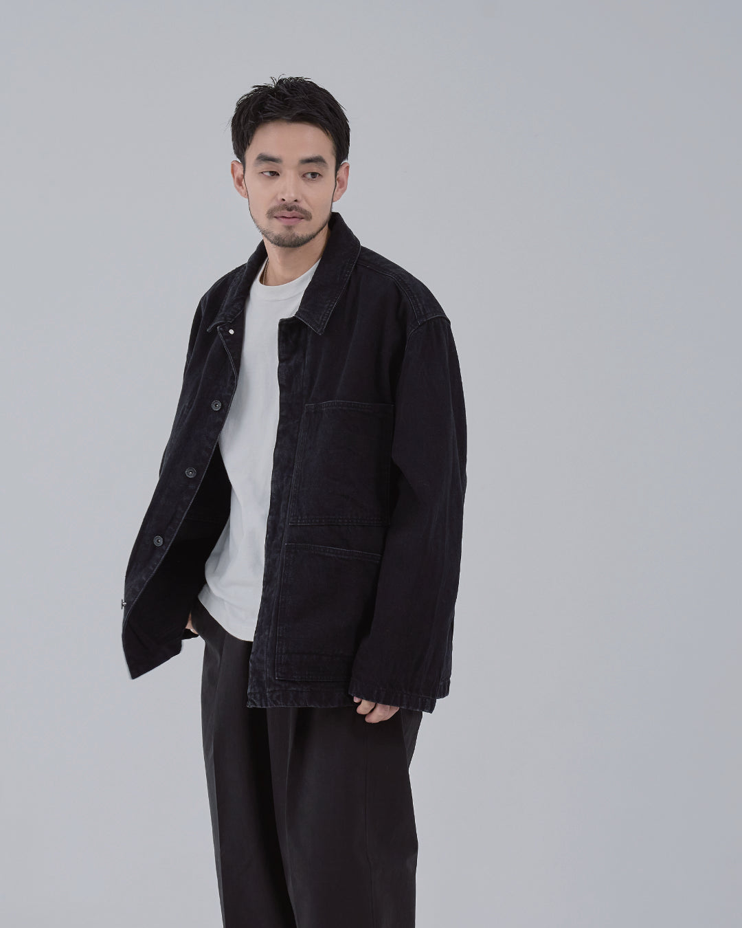 Relaxed Fit Denim Jacket -black-