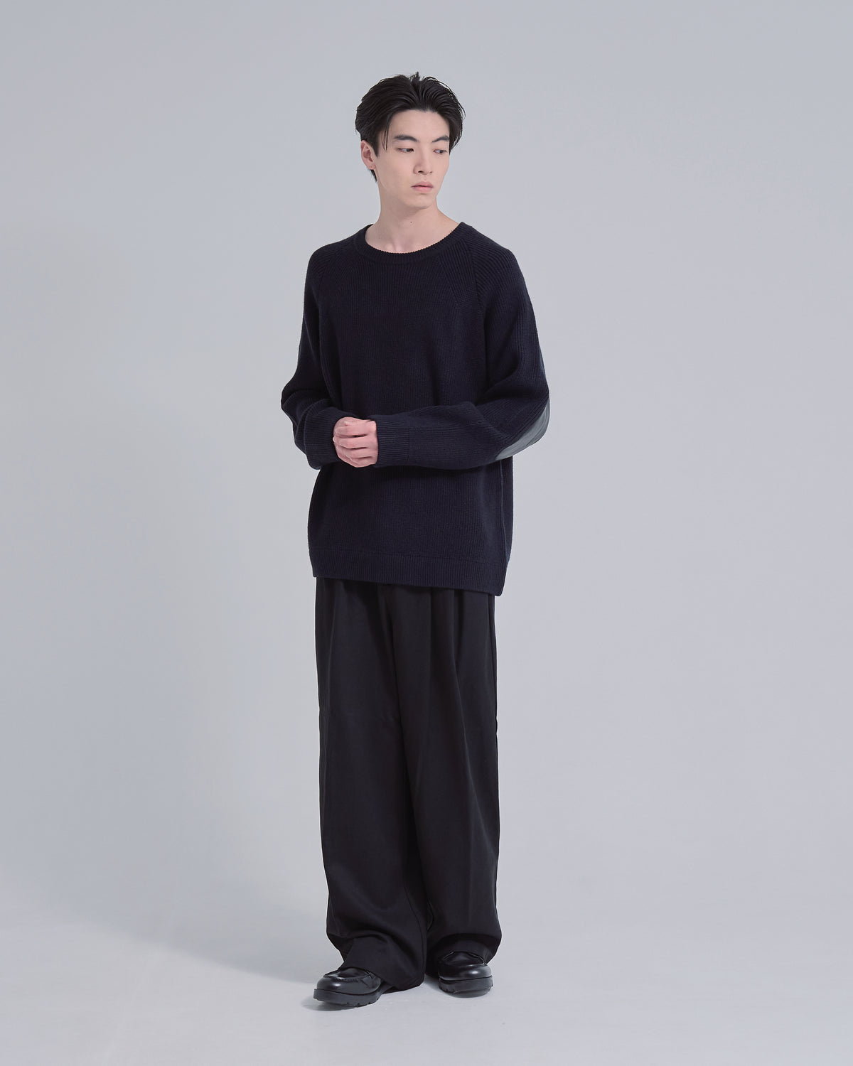Elbow Patch Rib Crewneck Knit -navy-
