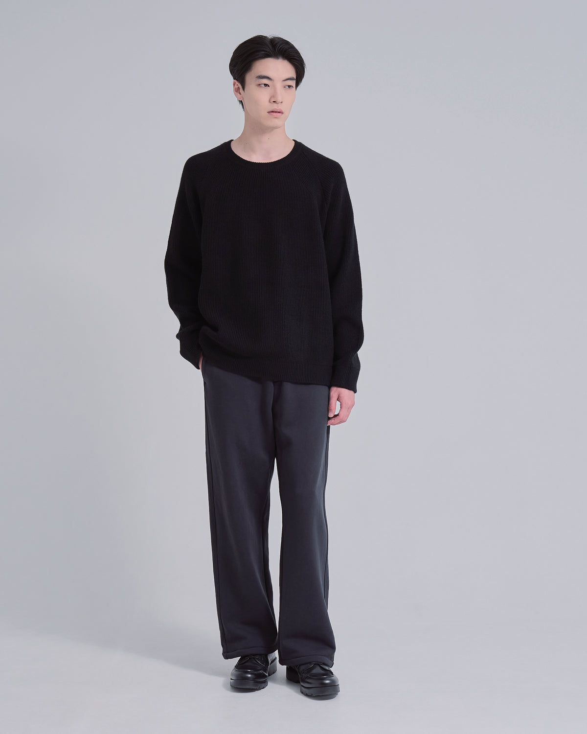 Elbow Patch Rib Crewneck Knit -black-