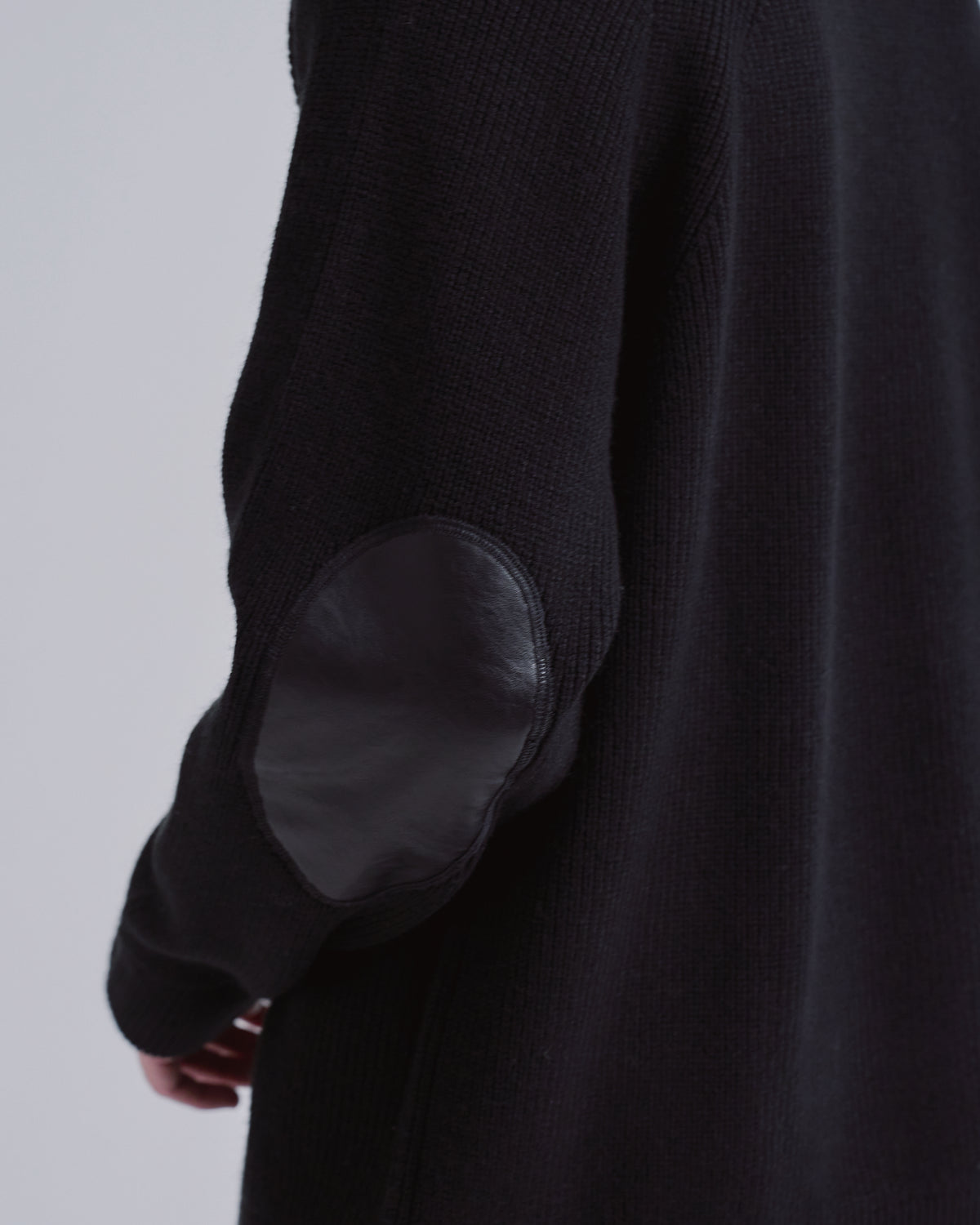 Elbow Patch Rib Crewneck Knit -black-