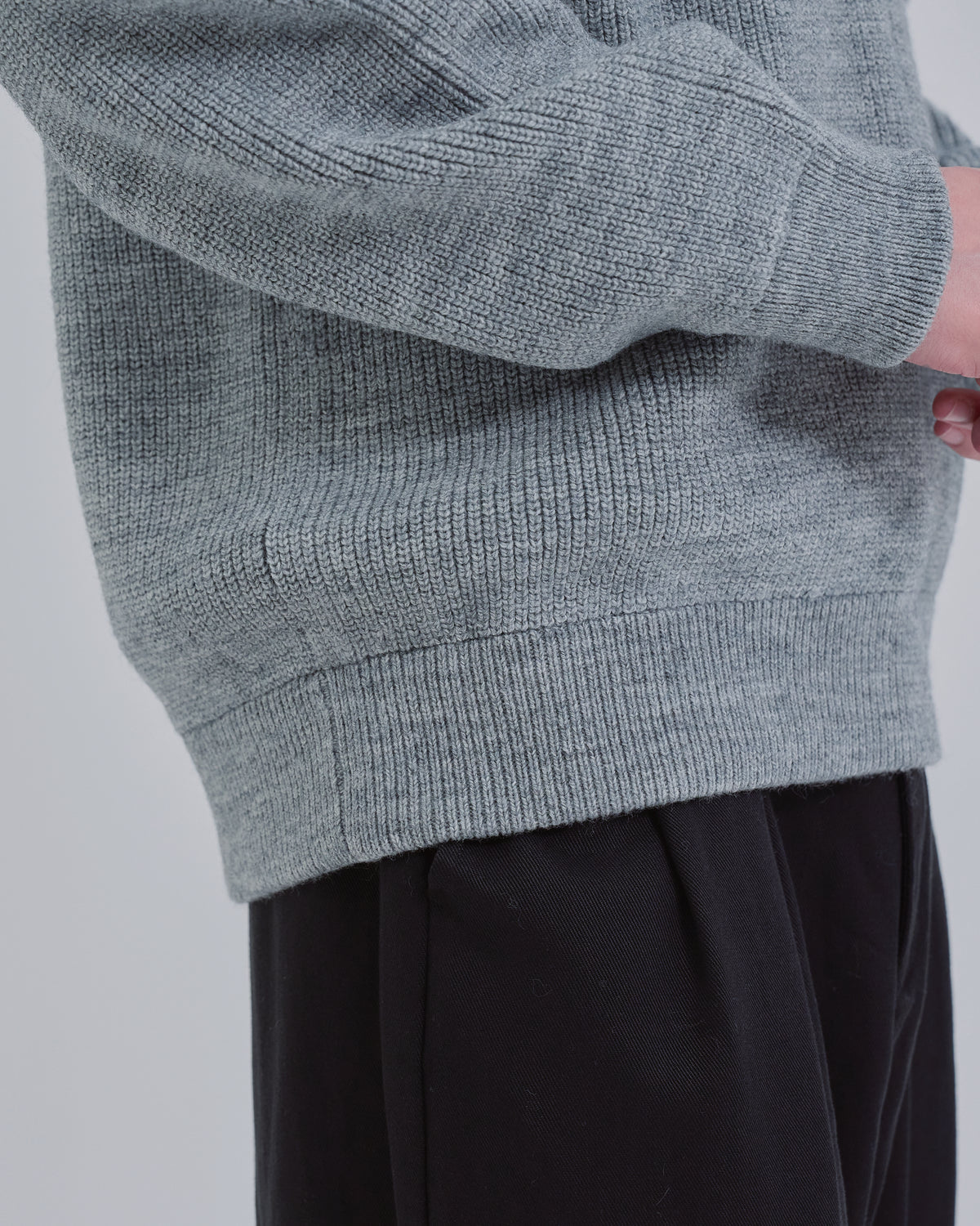 Wide Rib Skipper Knit -gray-