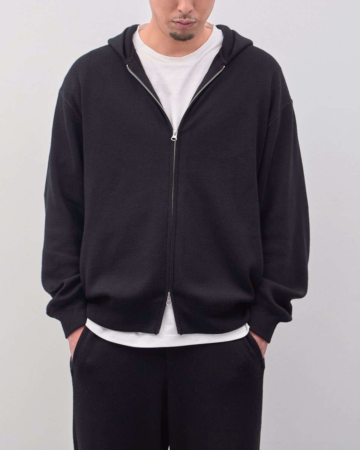 Full Zip Knit Hoodie -black-