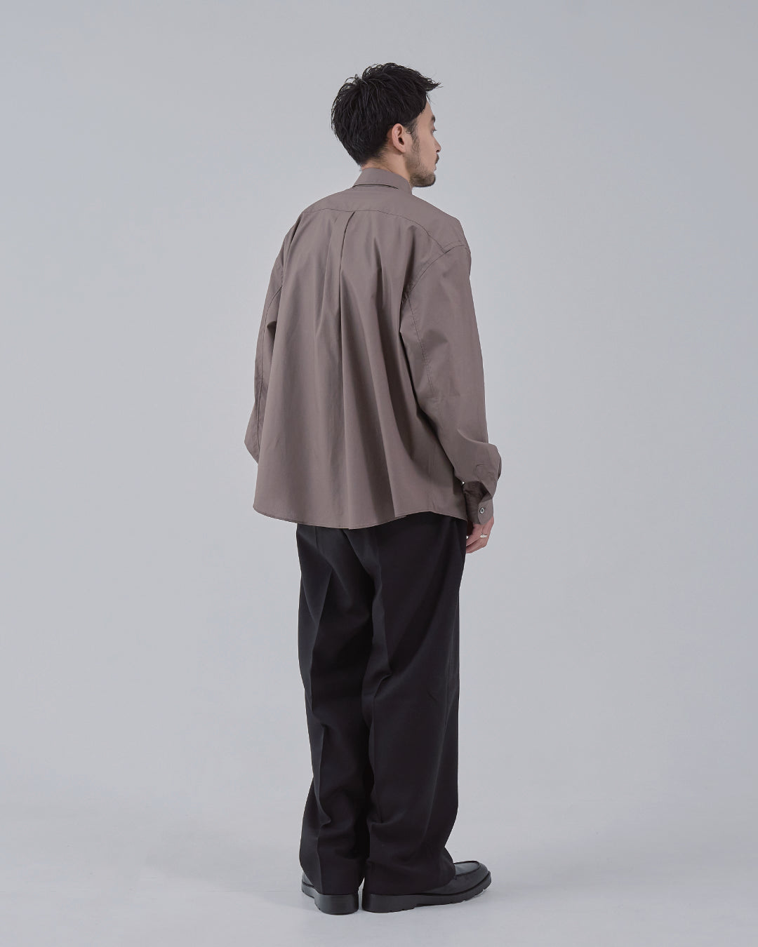 Relaxed Fit Regular Collar L/S Shirt -brown-