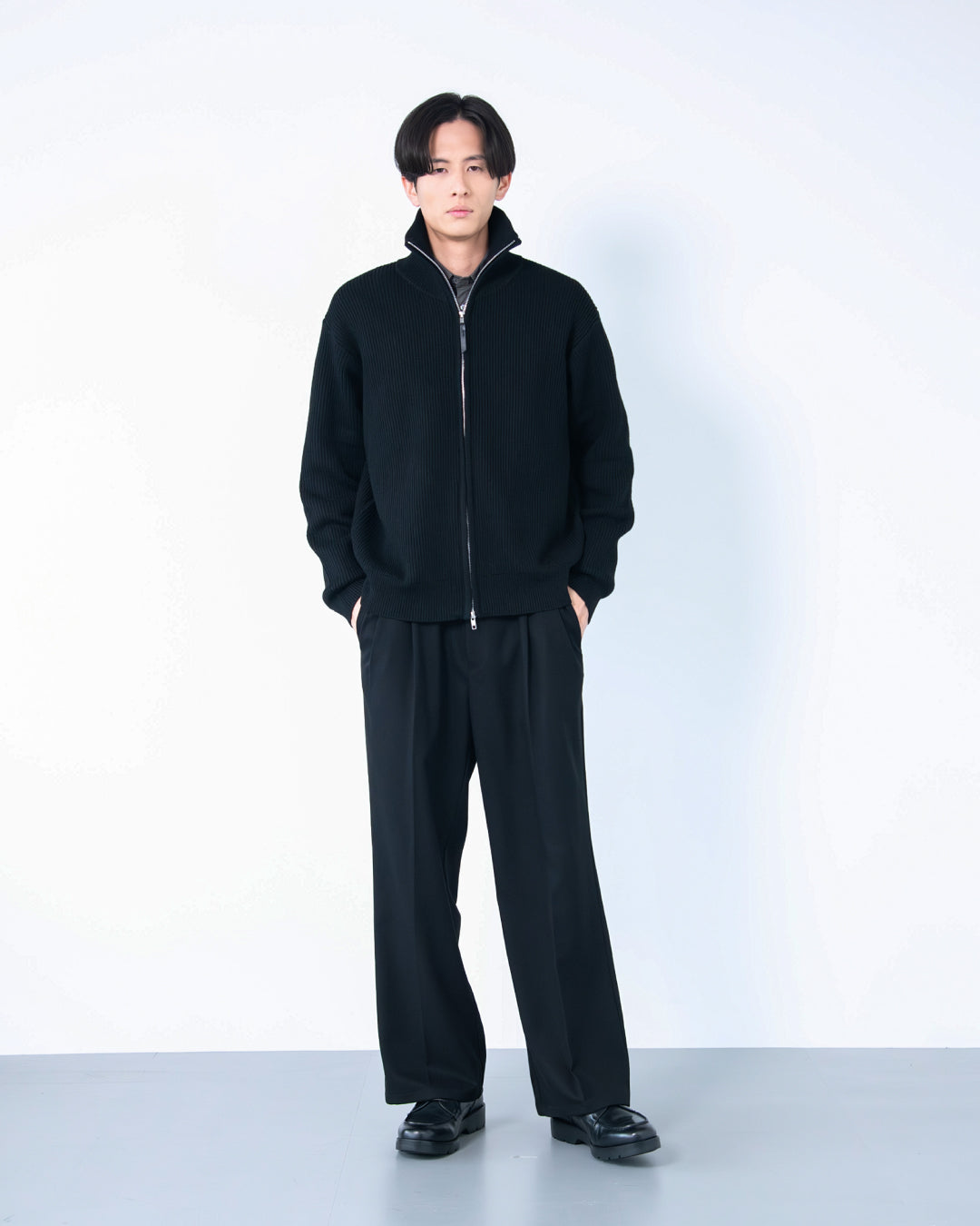 Wool Mixed Drivers Knit -black-