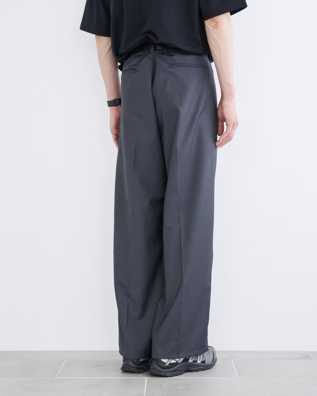 2Tuck Wide Slacks-gray-