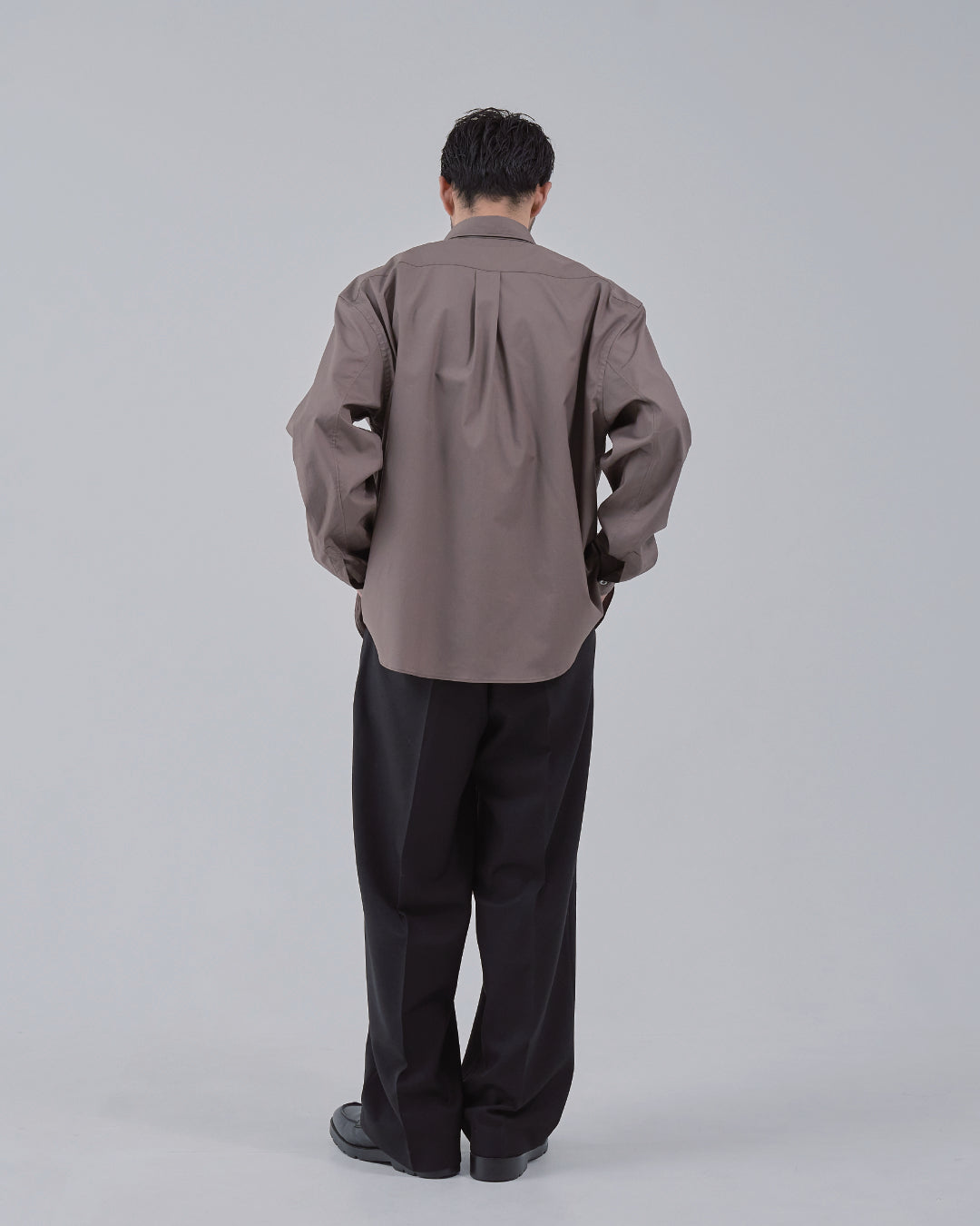 Relaxed Fit Regular Collar L/S Shirt -brown-