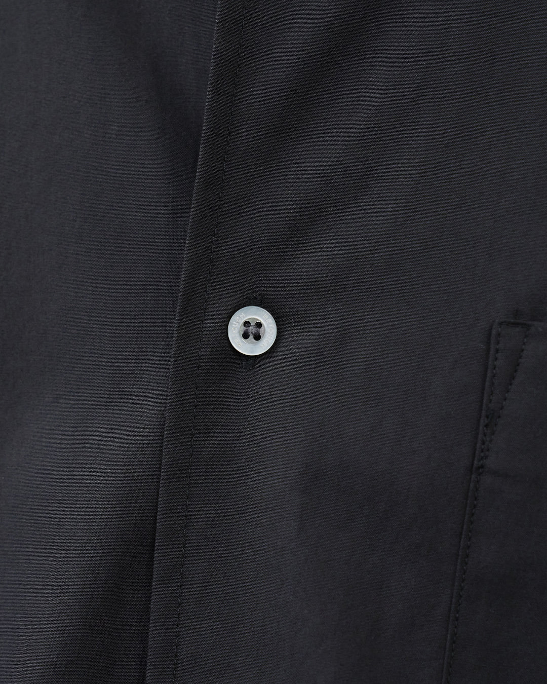 Relaxed Fit S/S Regular Collar Shirt -black-