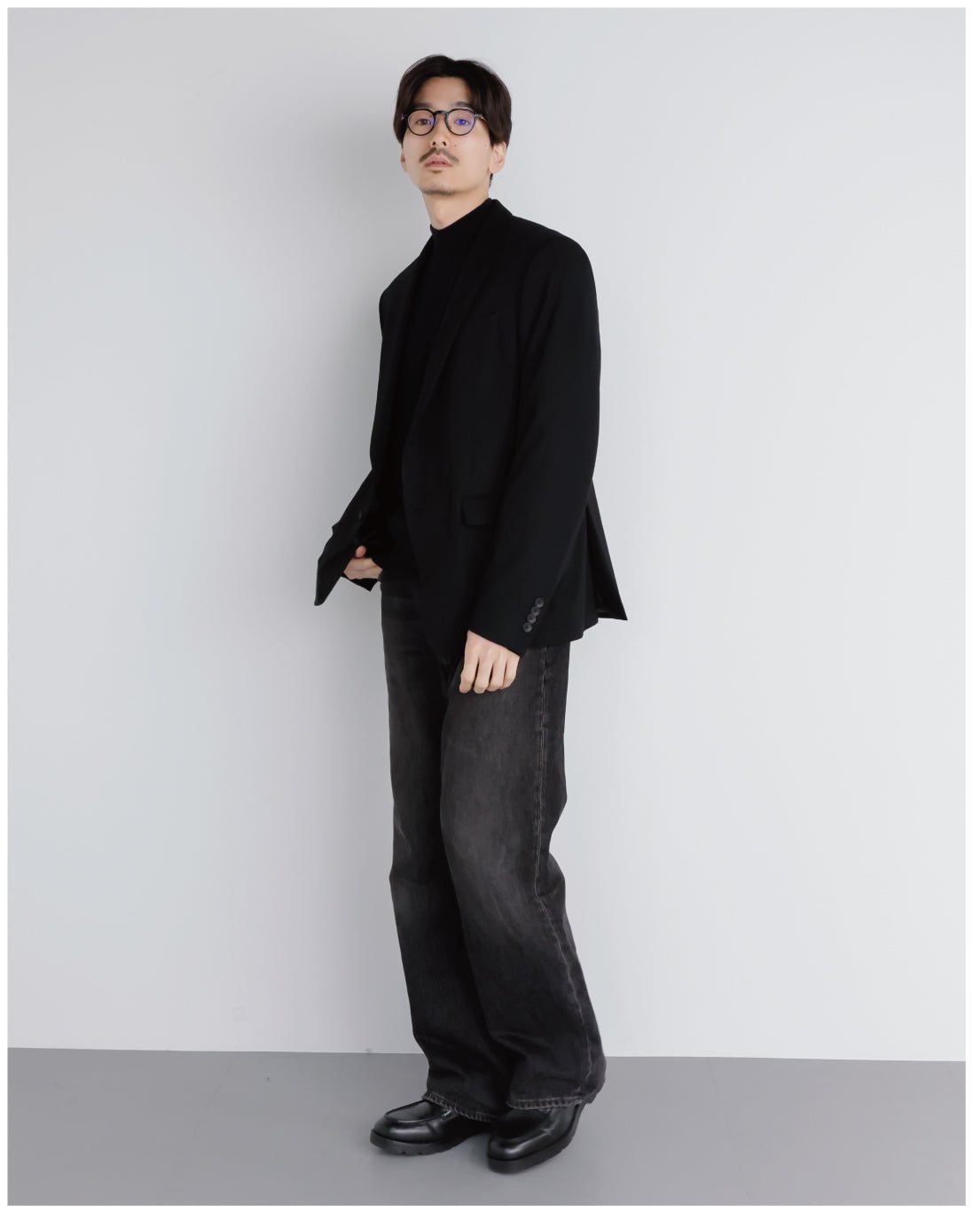 14G Cashmere Mix Mockneck Knit -black-