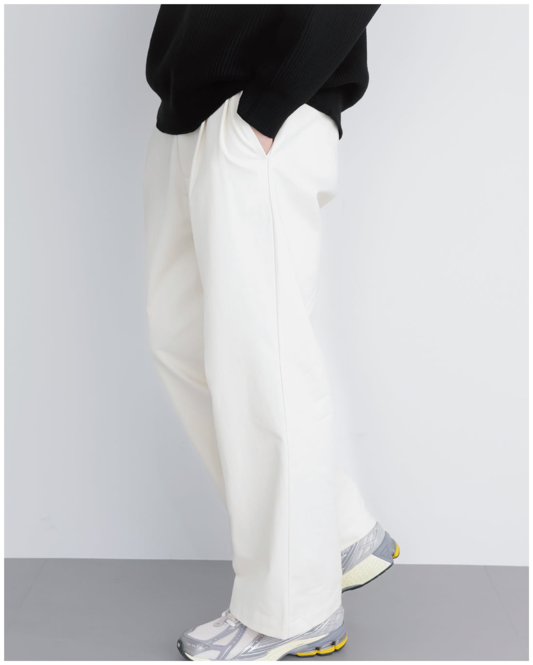 Wide Straight Chino Pants -black-