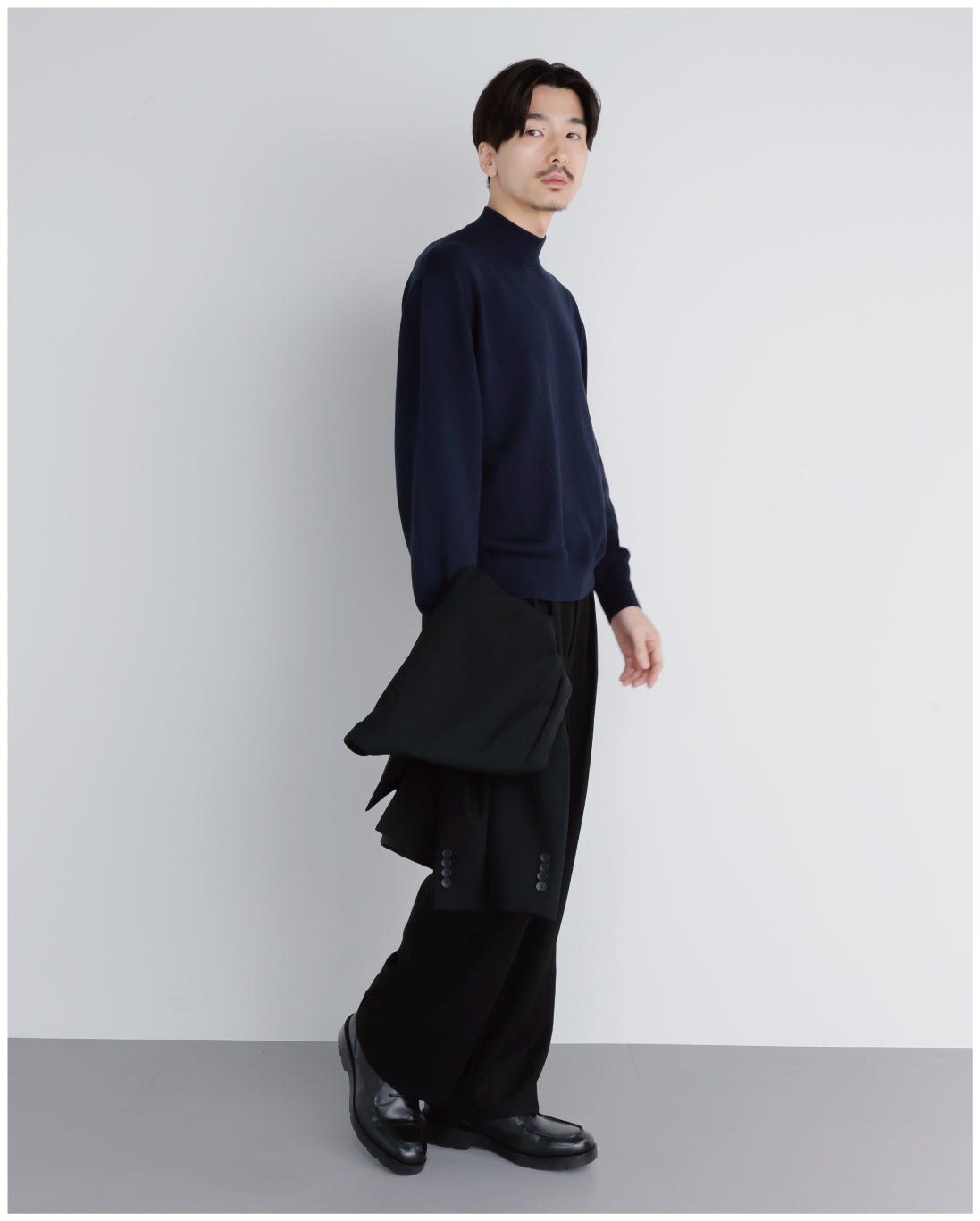 14G Cashmere Mix Mockneck Knit -navy-