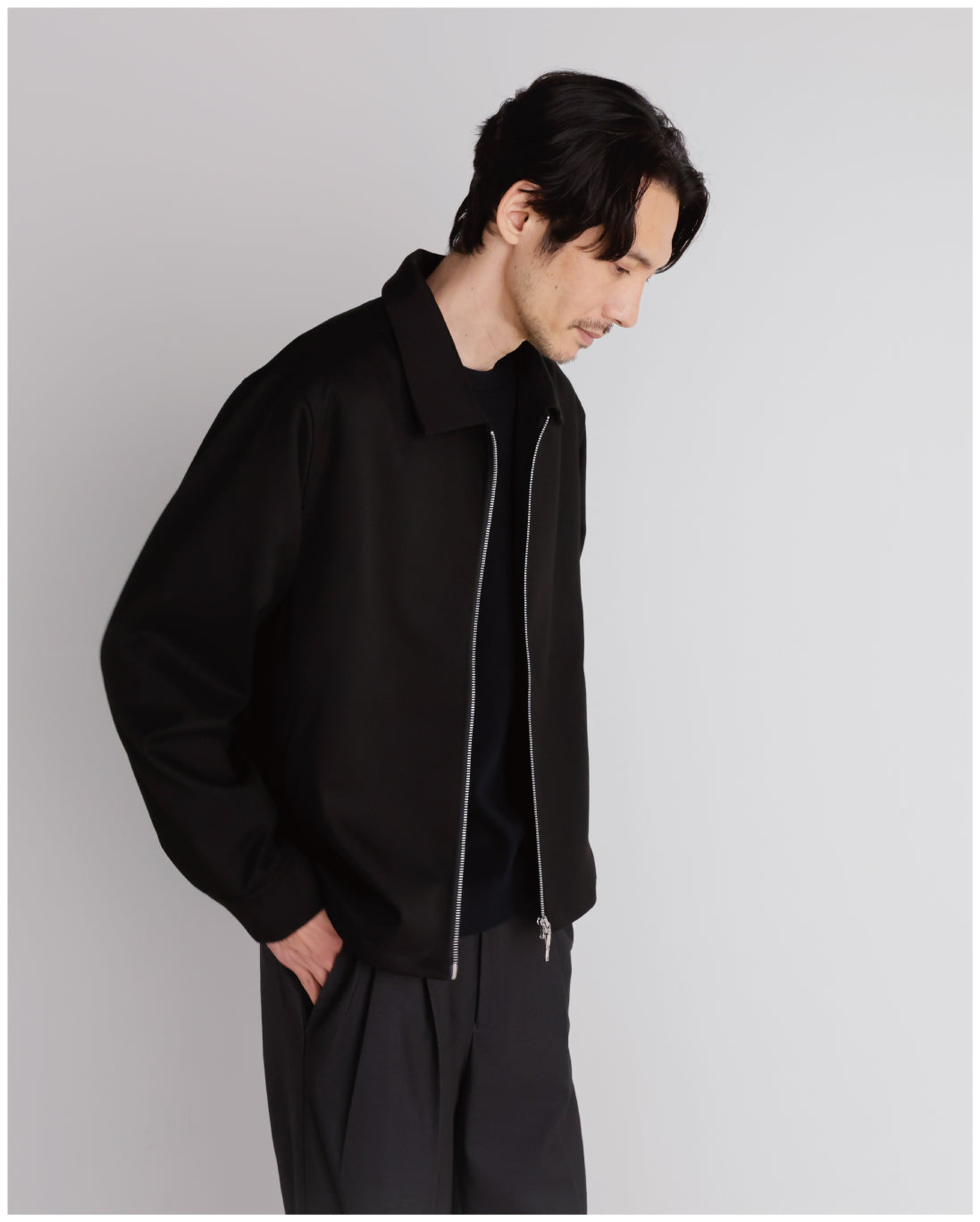 14G Cashmere Mix Crewneck Knit -black-