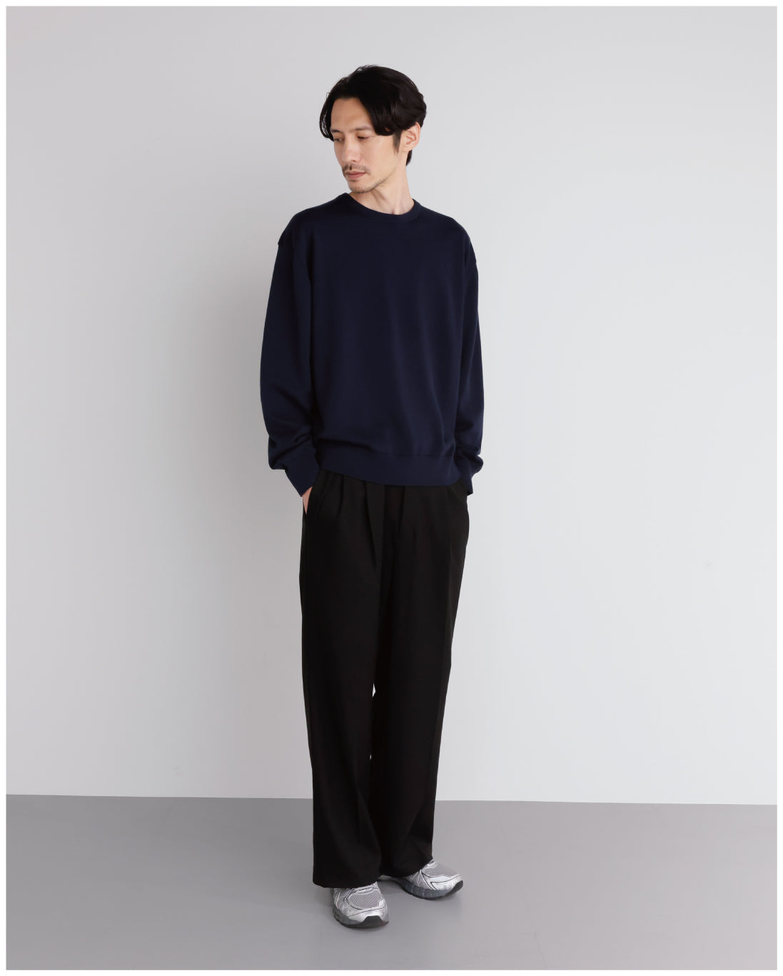 14G Cashmere Mix Crewneck Knit -navy-