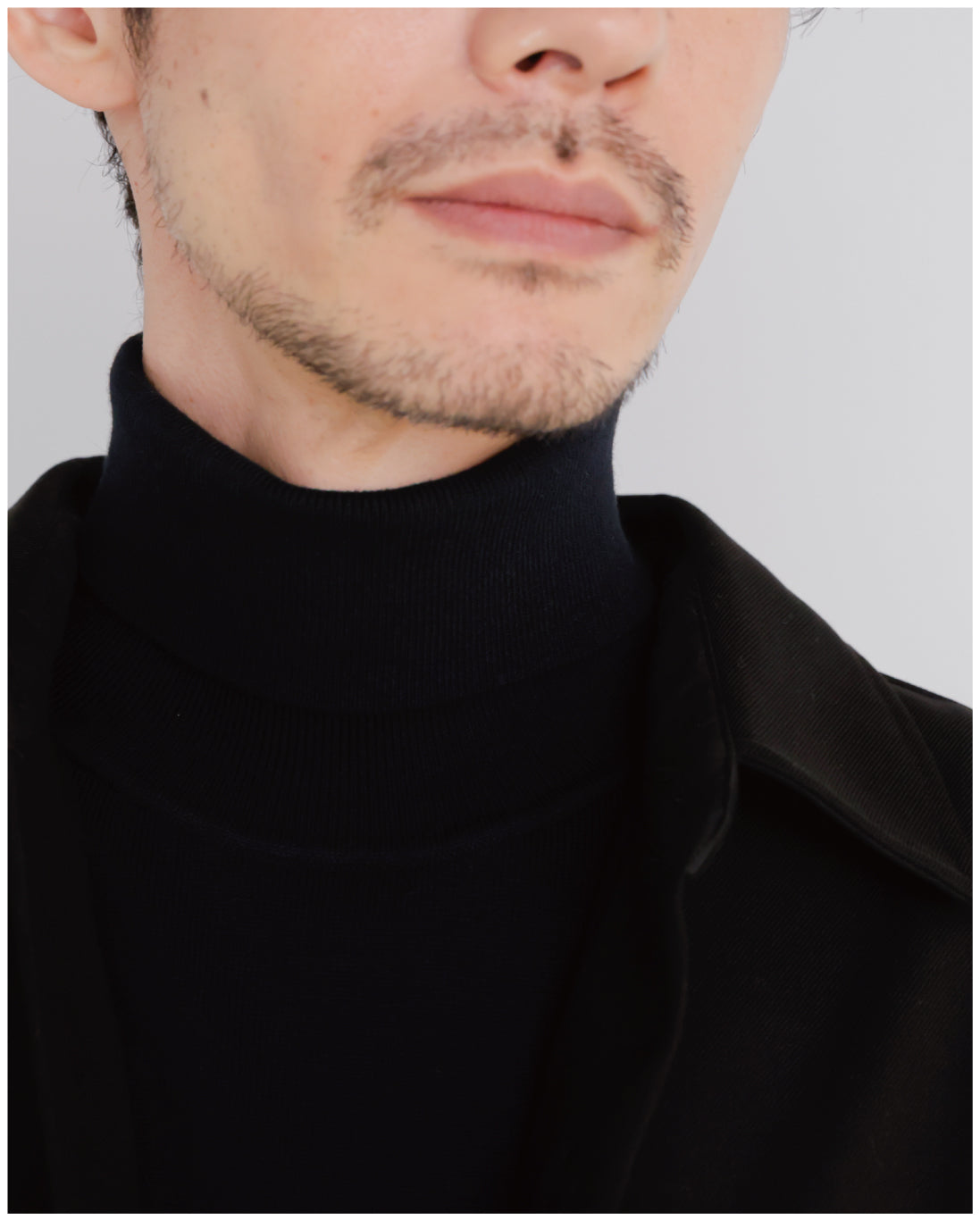 14G Cashmere Mix Highneck Knit -black-