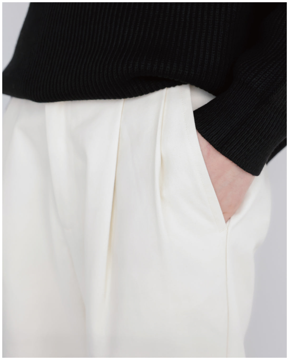 Wide Straight Chino Pants -white-