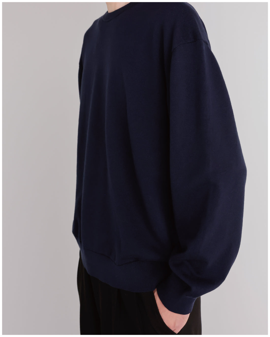 14G Cashmere Mix Crewneck Knit -navy-