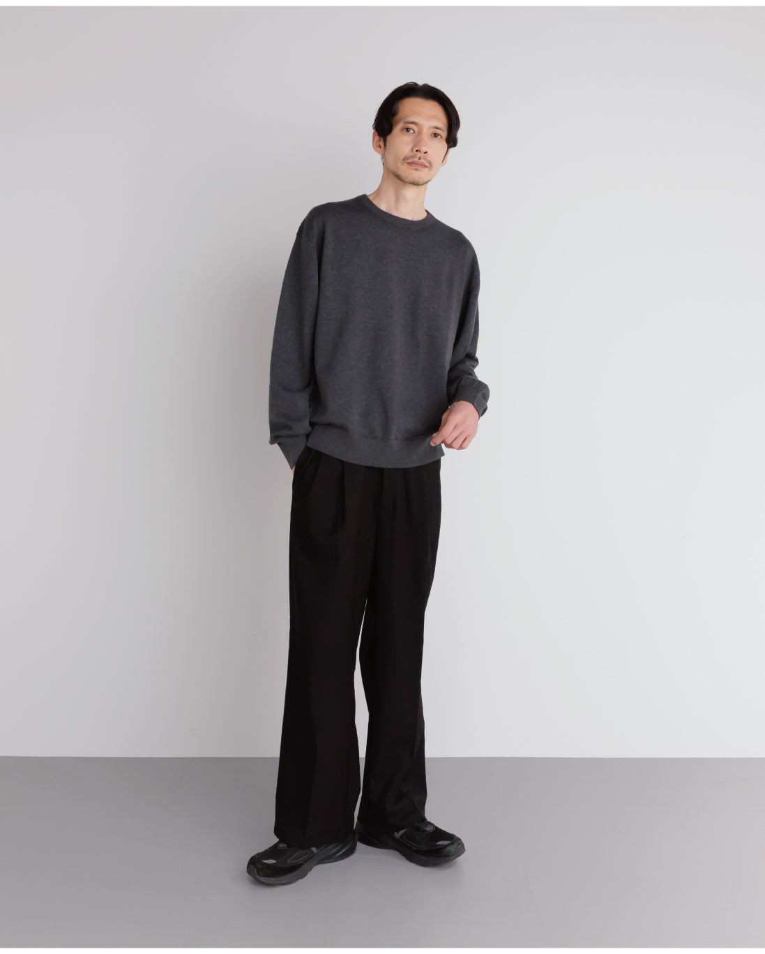 14G Cashmere Mix Crewneck Knit -charcoal-