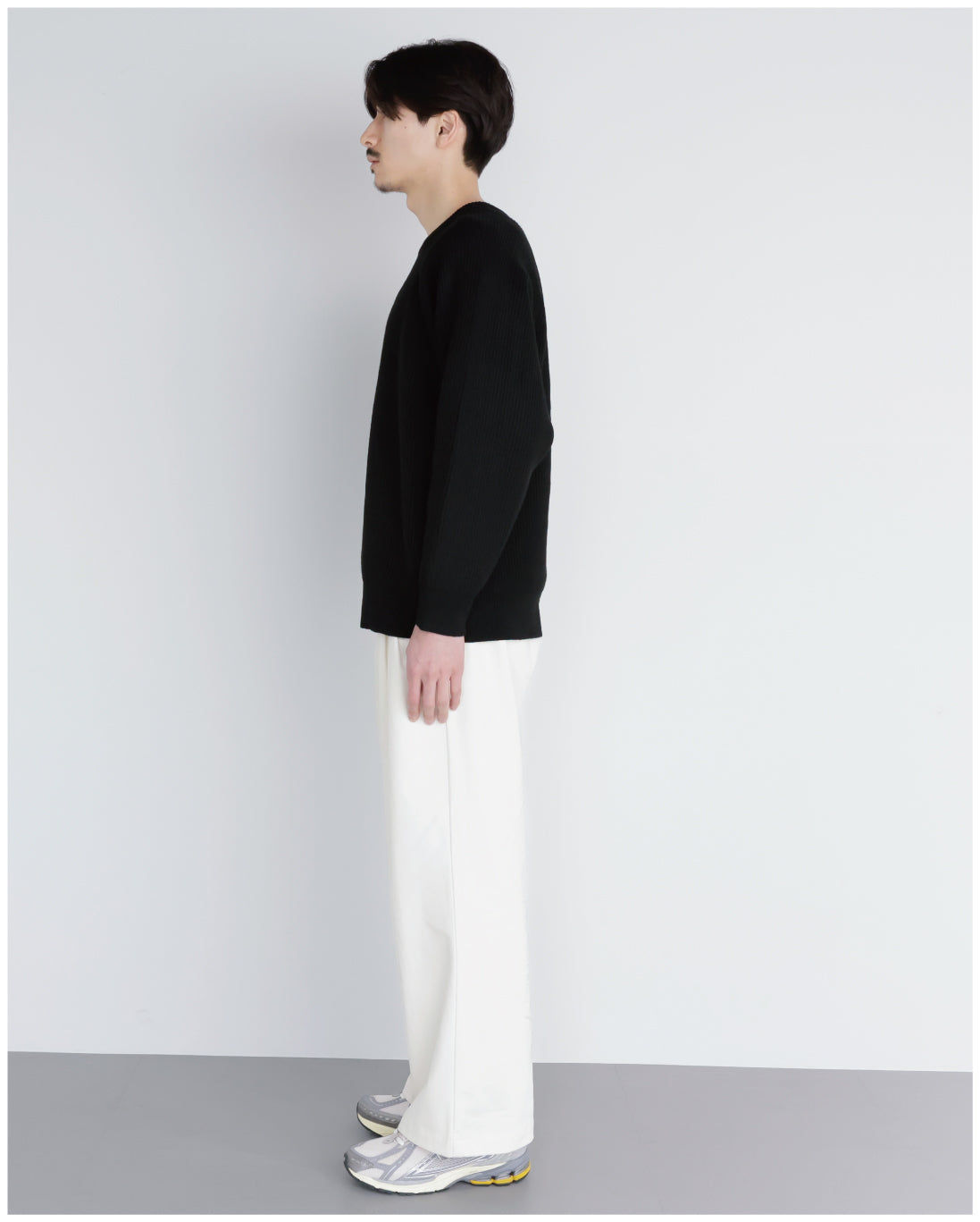 Wide Straight Chino Pants -white-