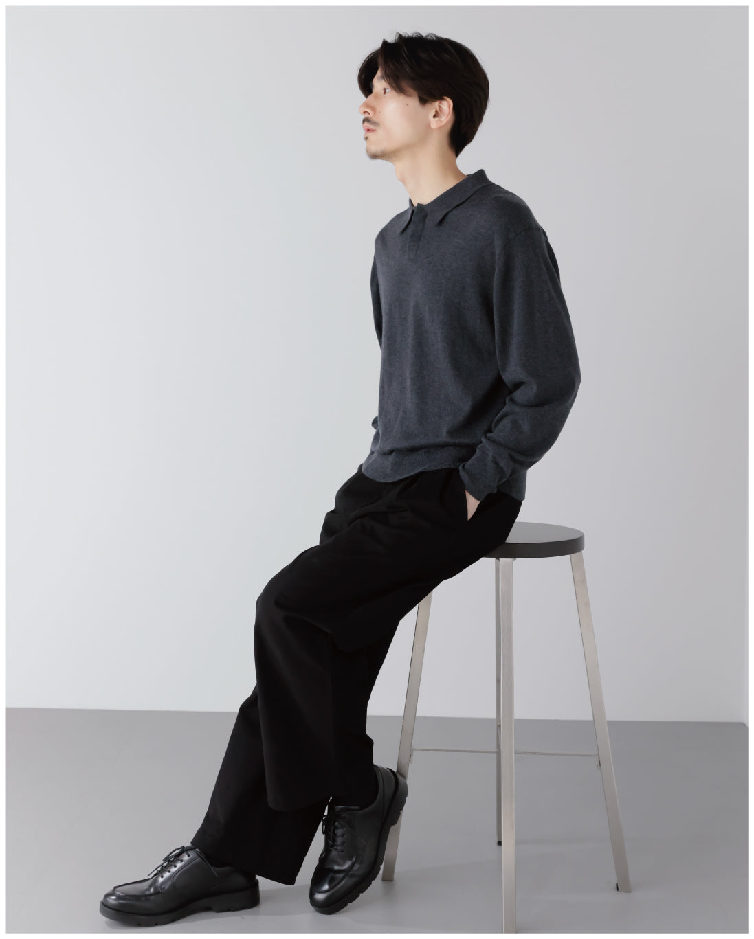 Wide Straight Chino Pants -black-