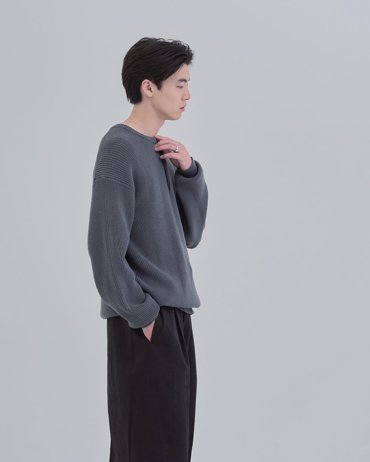 Wide Rib Henley Neck Knit -blue gray-