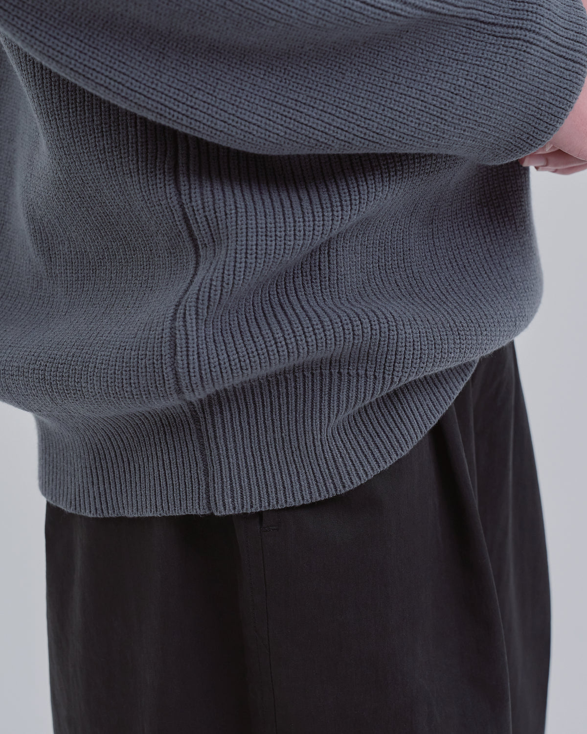 Wide Rib Henley Neck Knit -blue gray-