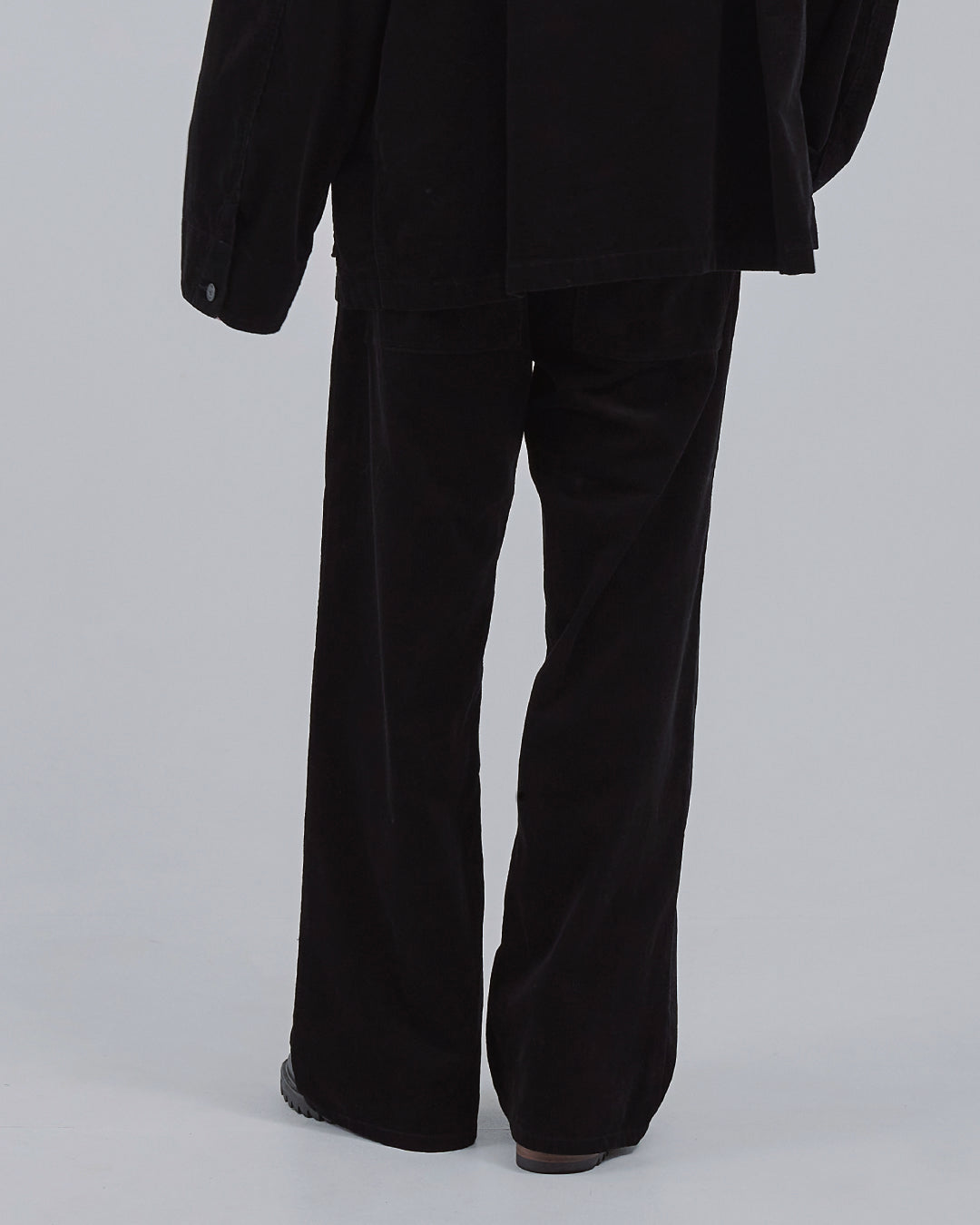 Corduroy Wide Straight Pants -black-
