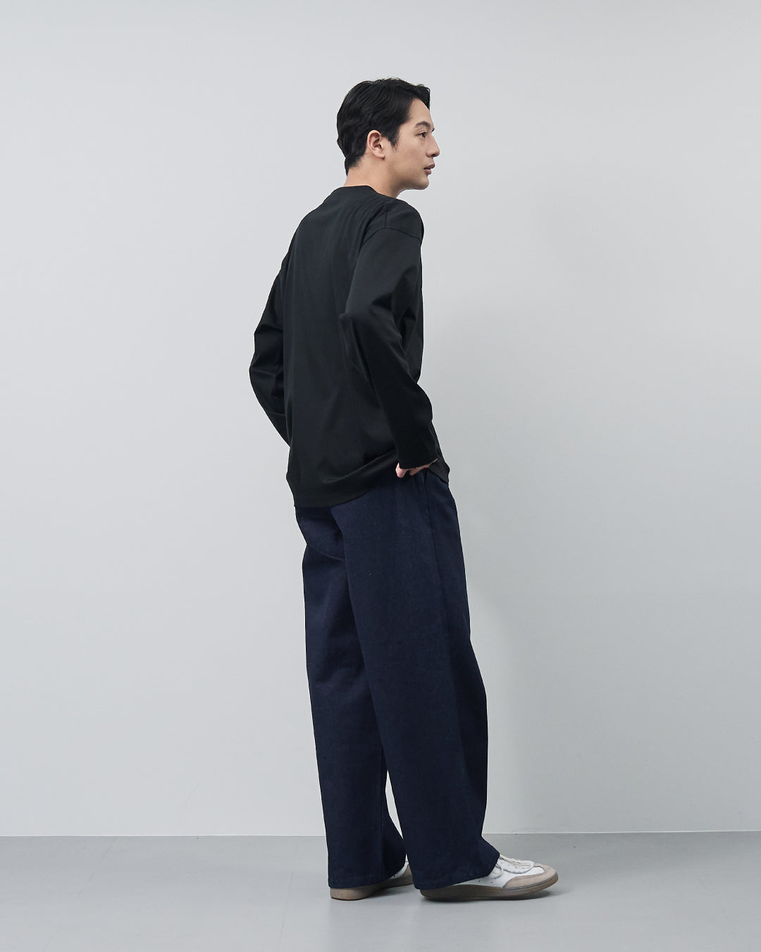 ARBINI Cotton L/S Tee -black-