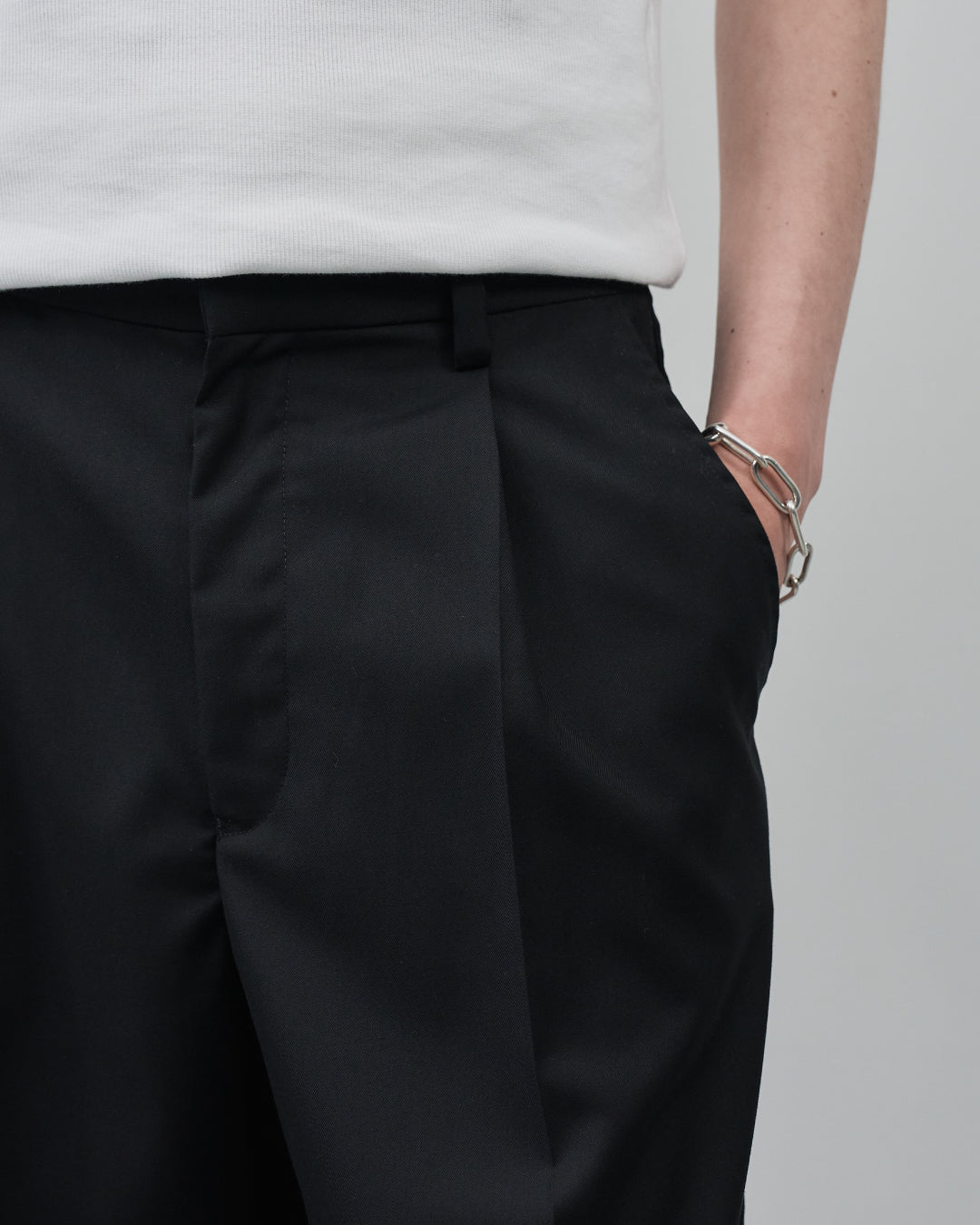 1Tuck Wide Easy Half Slacks -black-