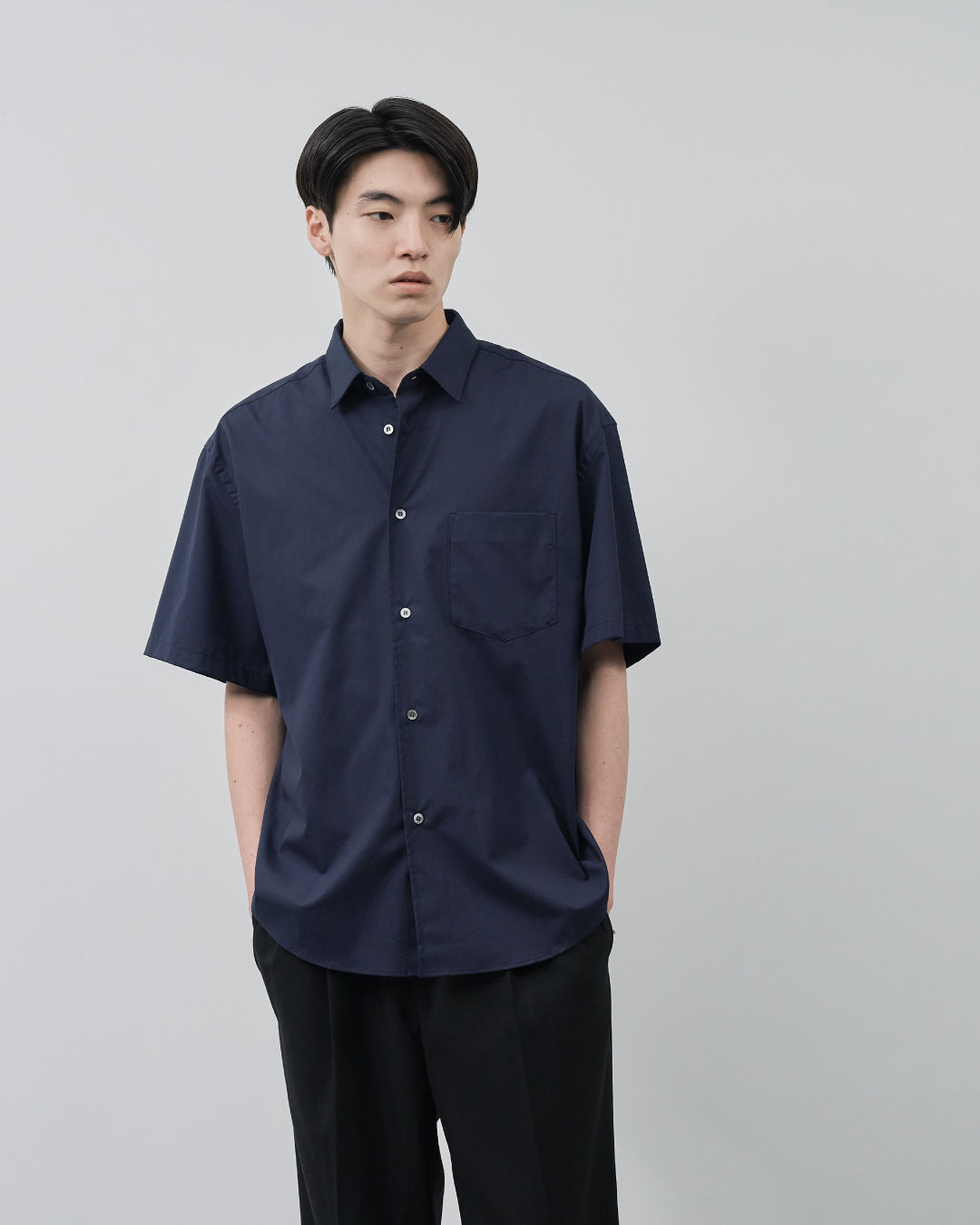 Relaxed Fit S/S Regular Collar Shirt -navy-