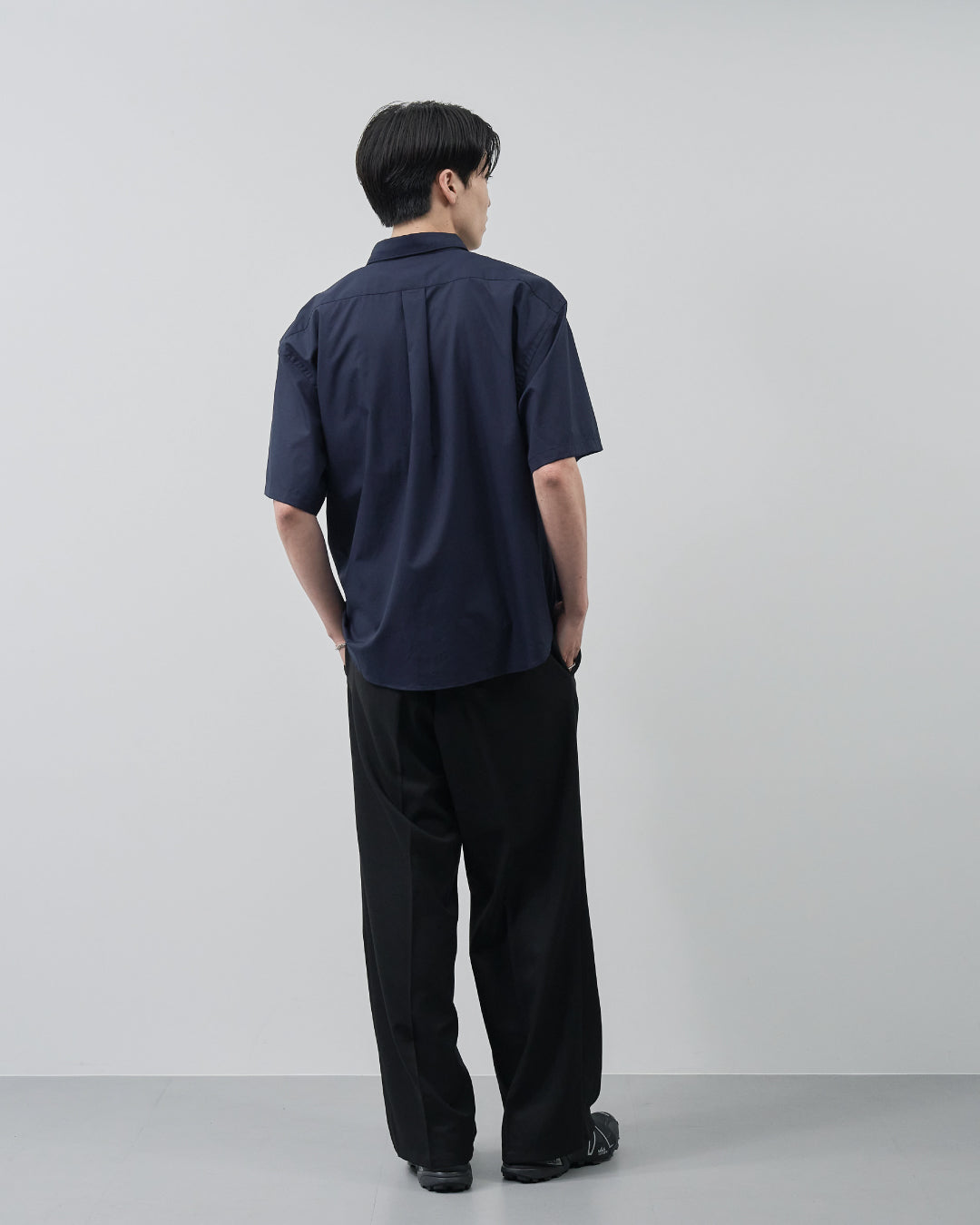 Relaxed Fit S/S Regular Collar Shirt -navy-