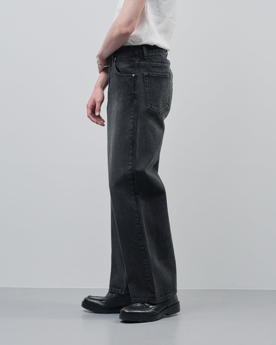 Straight Denim Pants -fade black-
