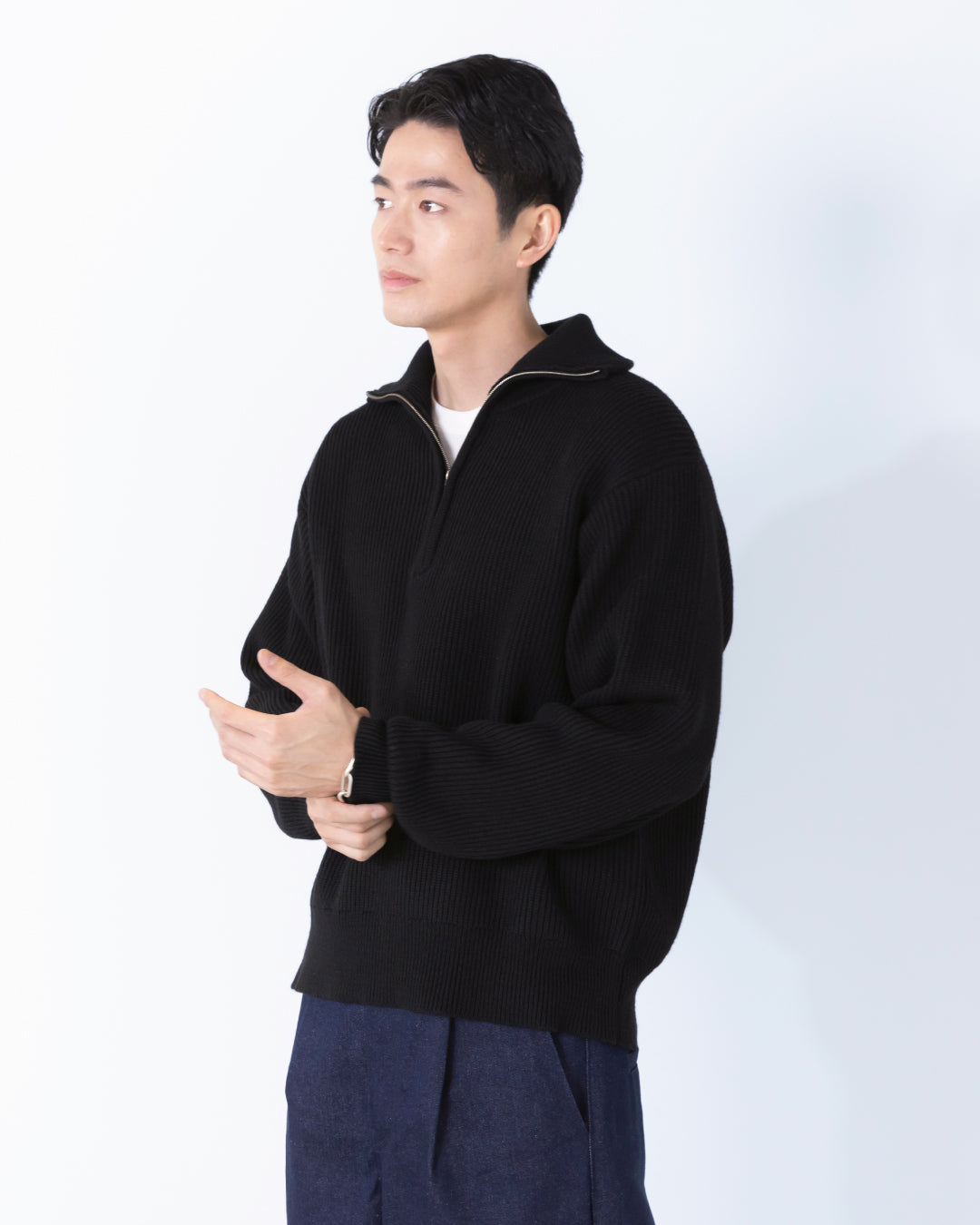 Wool Mixed Half Zip Knit -black-