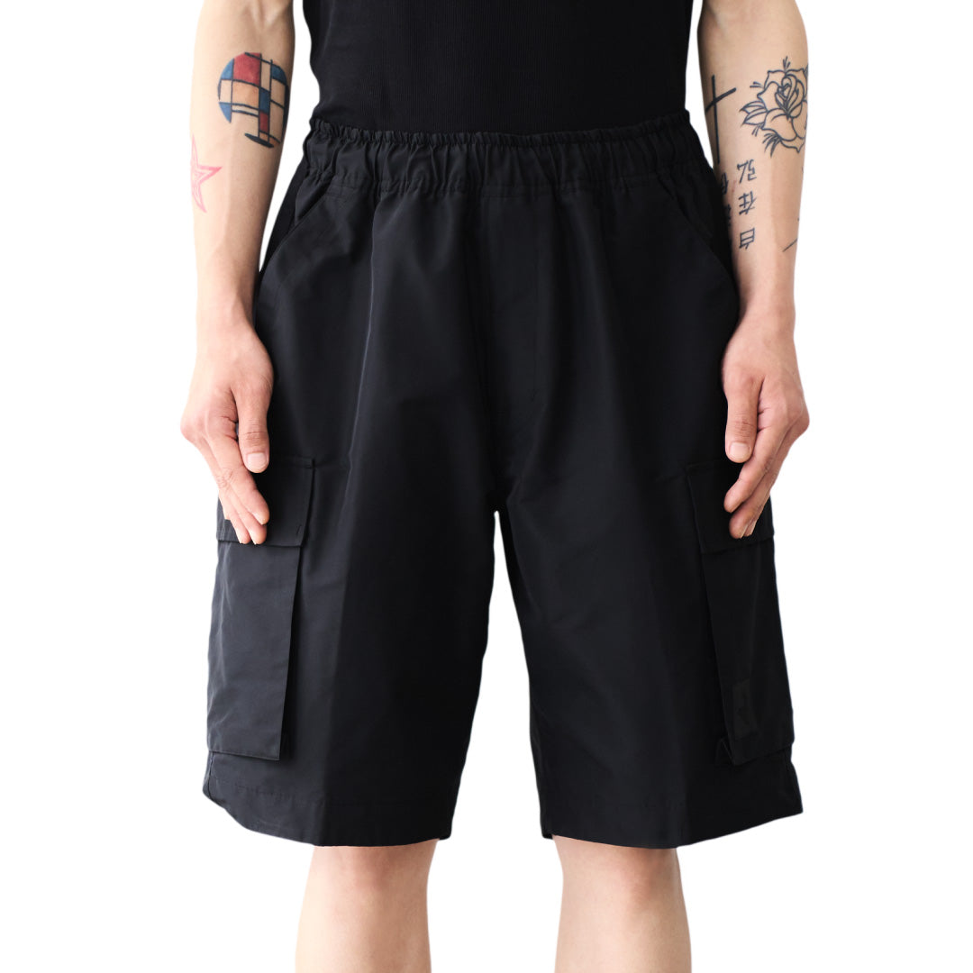 CARGO SHORTS - black