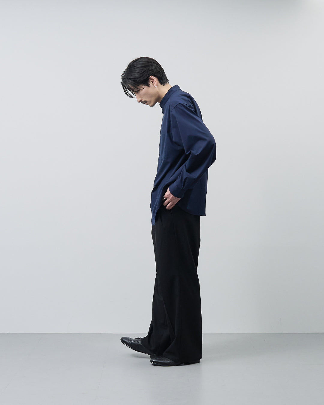 Relaxed Fit Band Collar L/S Shirt -navy-