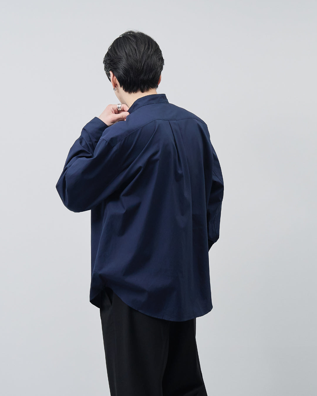 Relaxed Fit Band Collar L/S Shirt -navy-