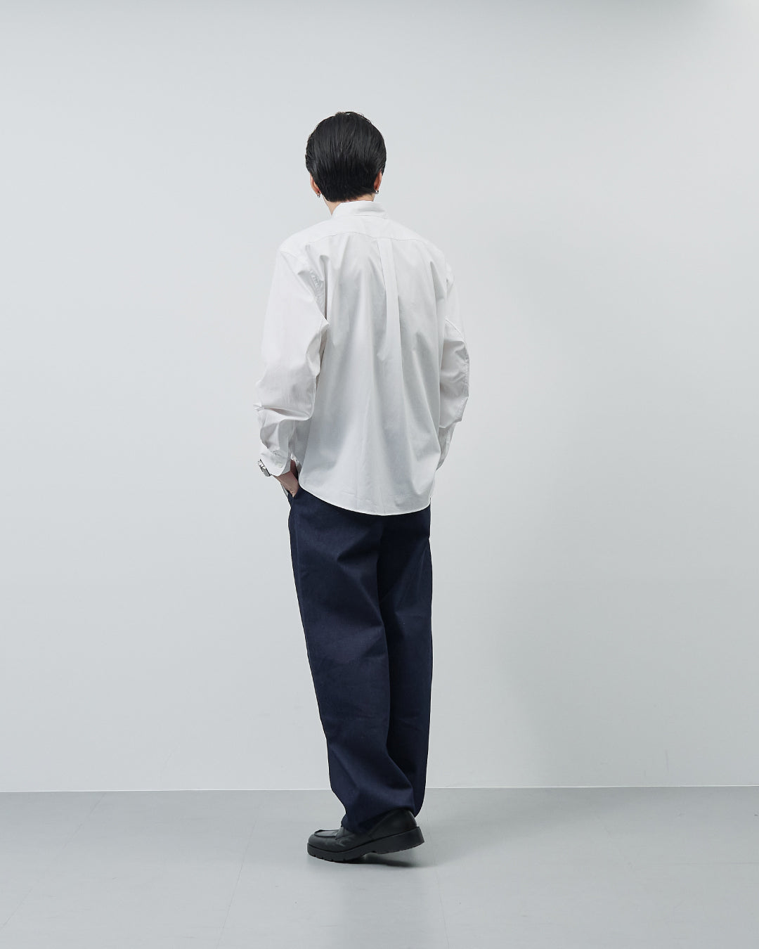 Relaxed Fit Regular Collar L/S Shirt -white-