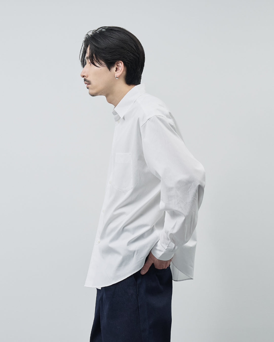 Relaxed Fit Regular Collar L/S Shirt -white-